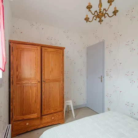 D'une A Mahon A 50 M De La Avec Terrasse Amenagee Apartment *